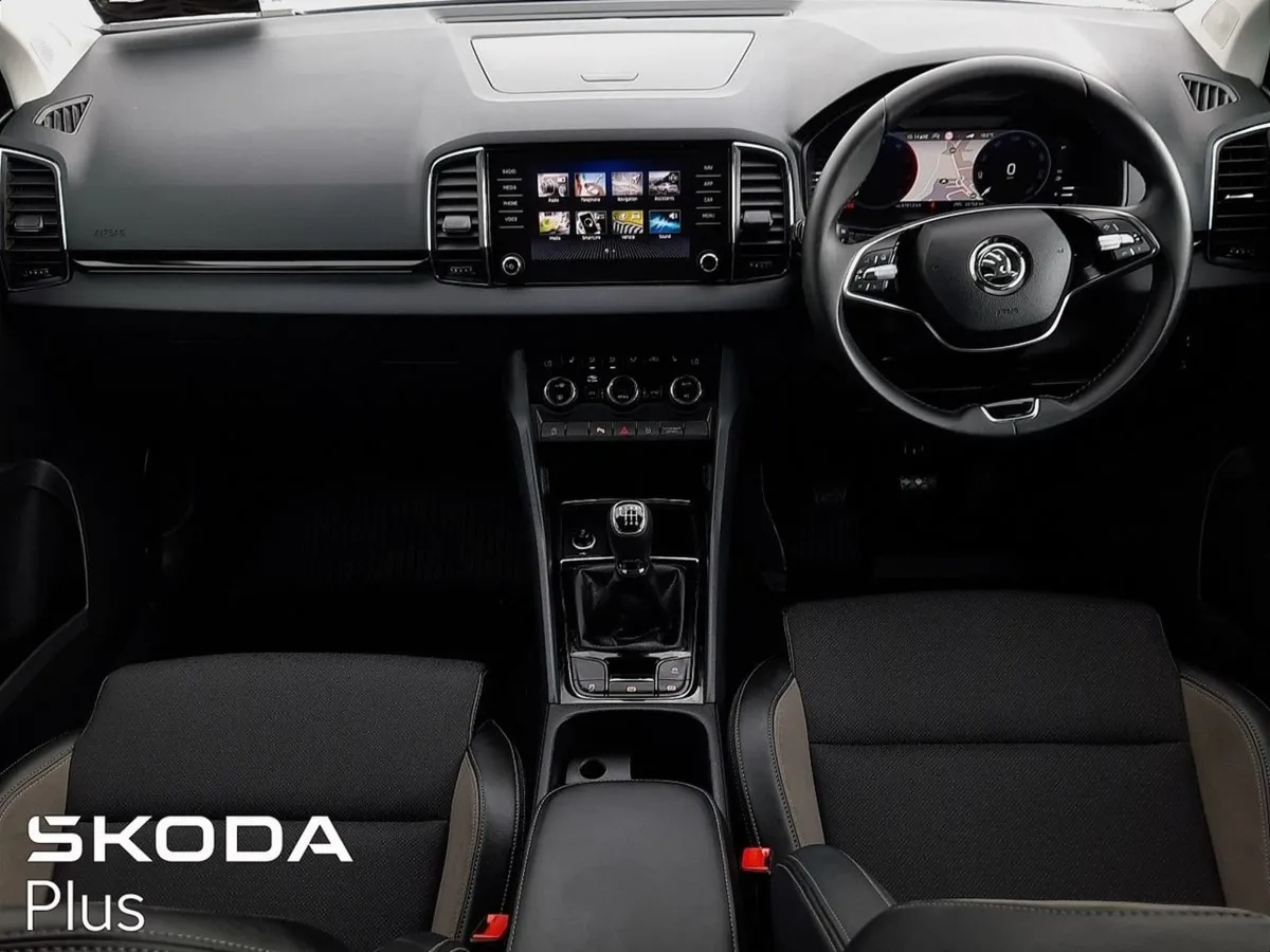 Skoda Karoq Selection 2.0tdi 115HP - Image 2