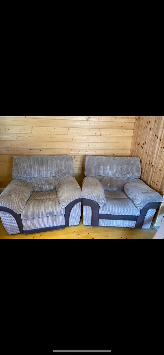 Armchairs - Image 1