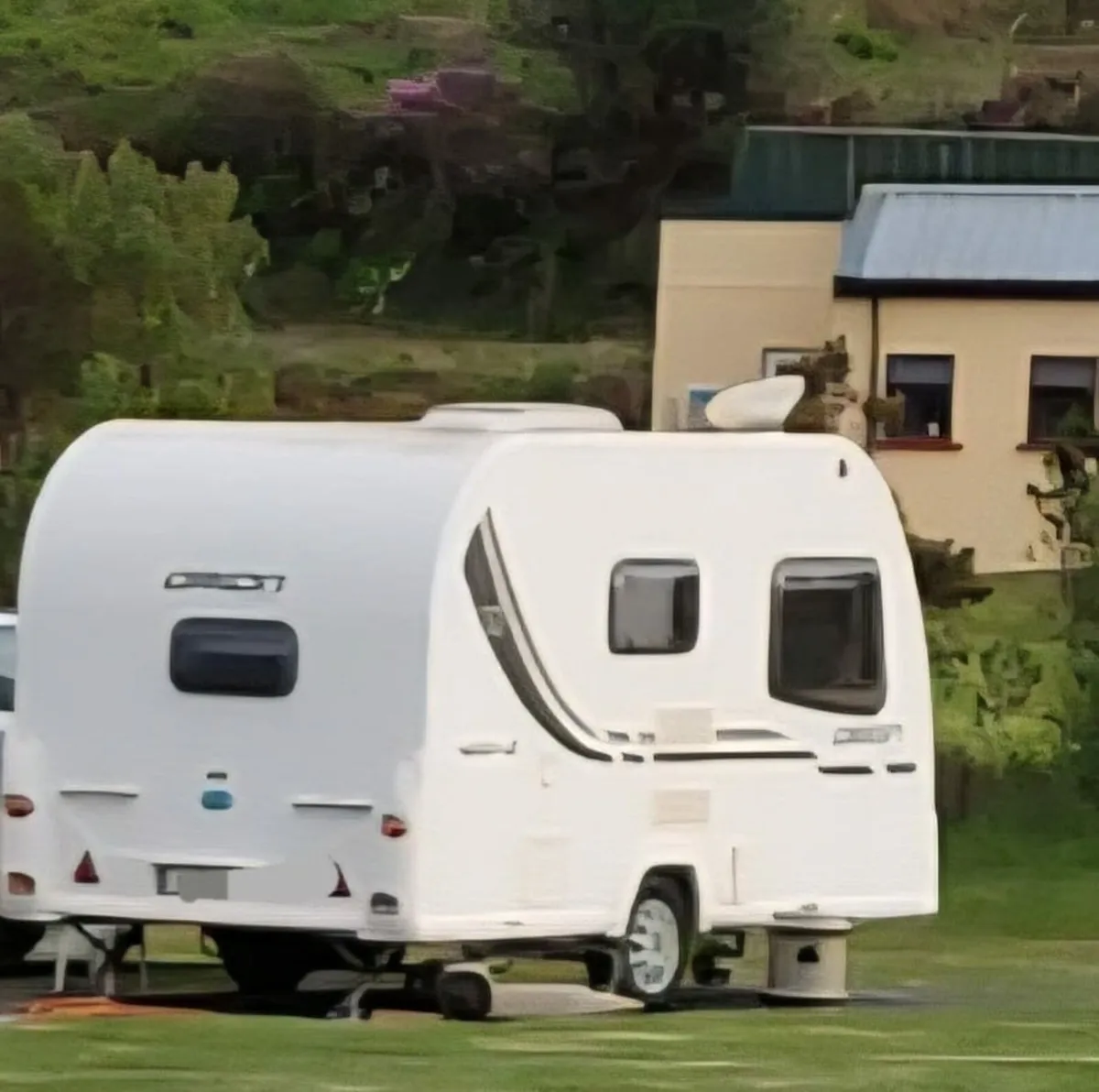 BAILEY ORION 400/2 Caravan - Image 2