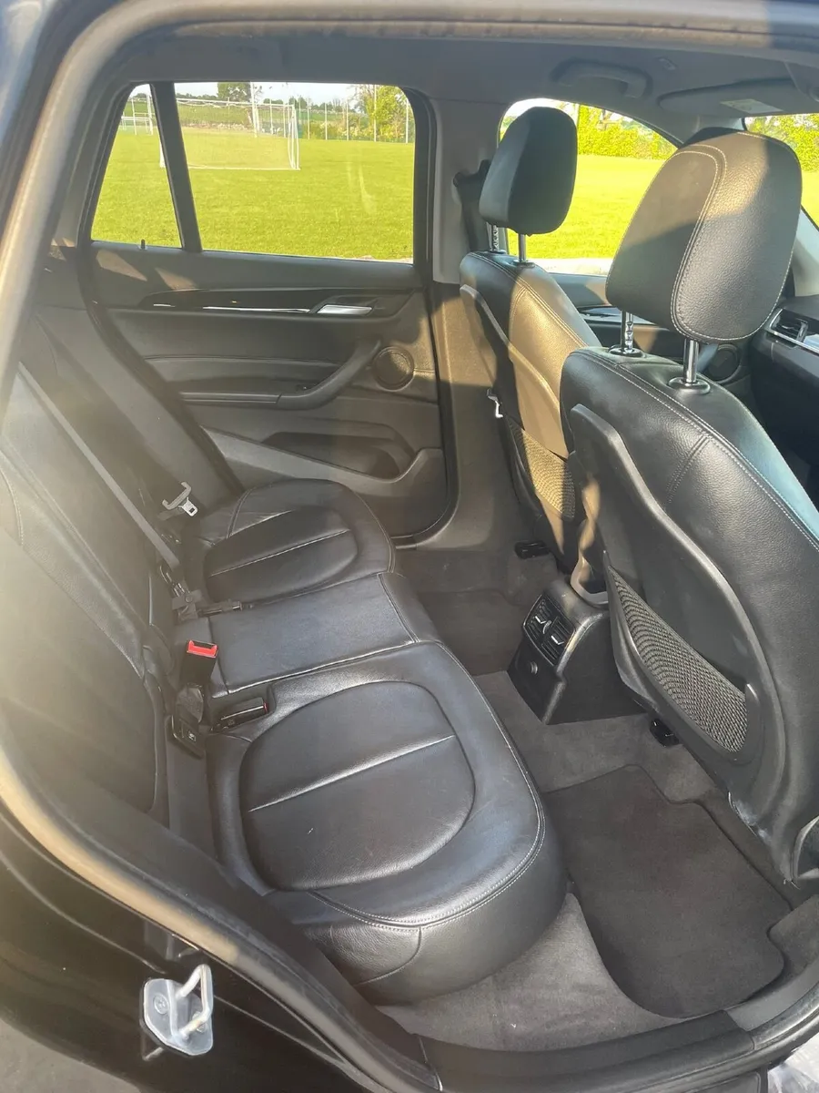 BMW X1 2017 - Image 2