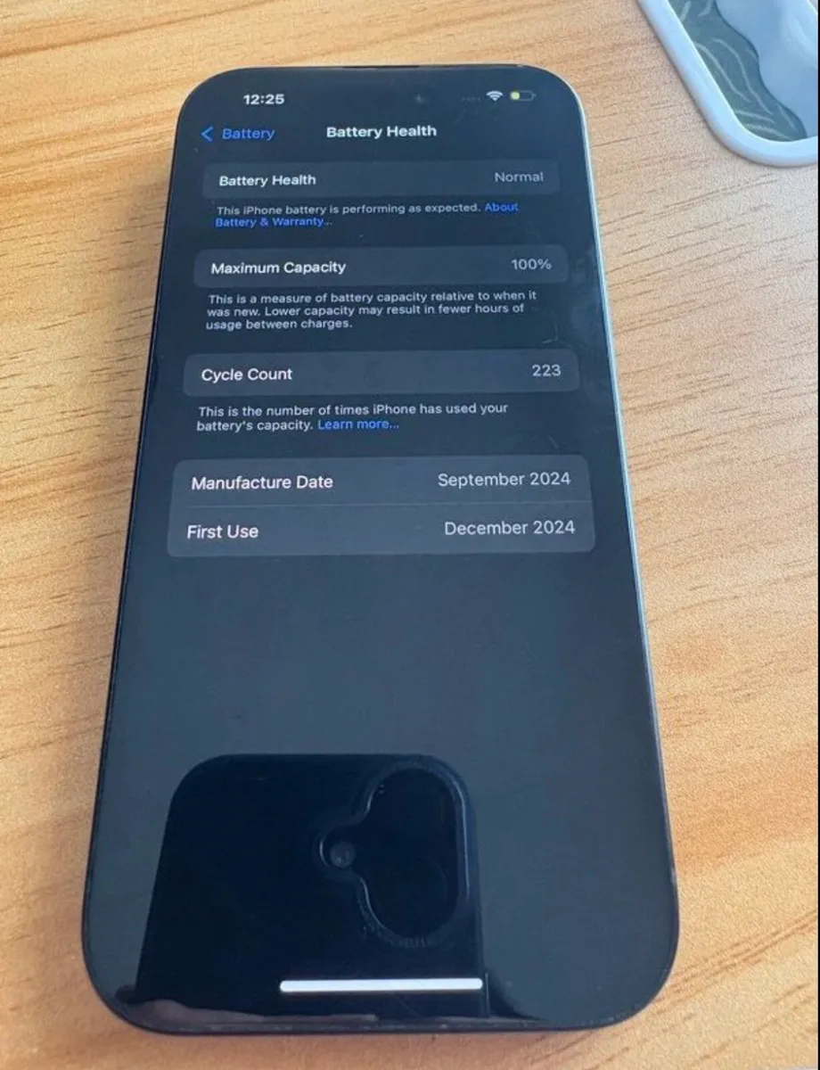 iPhone 15 - Image 4