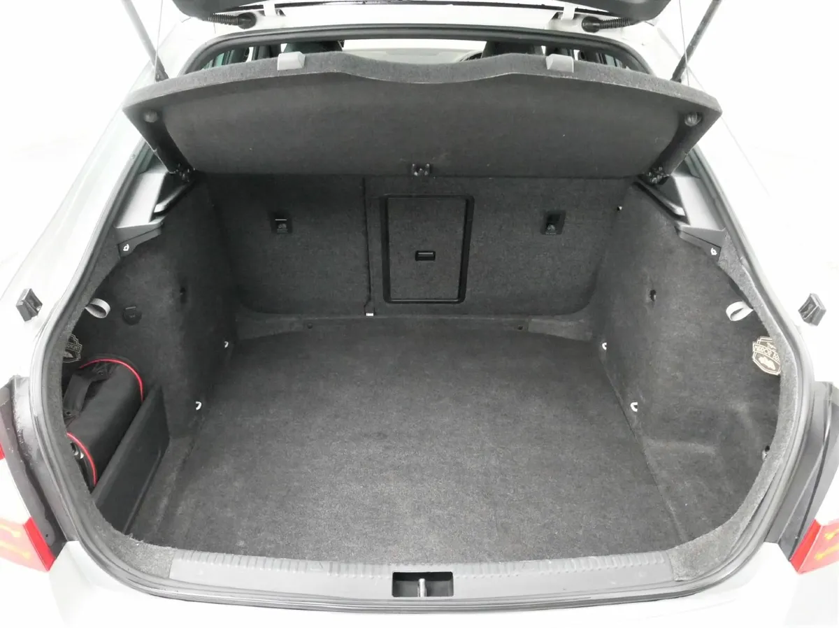 Skoda Octavia 2016 - Image 3