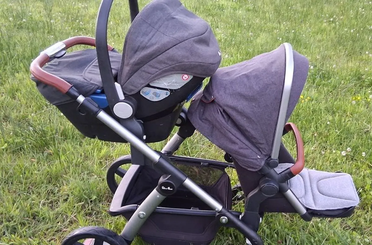 Silvercross wave double pram/stroller with extras - Image 4