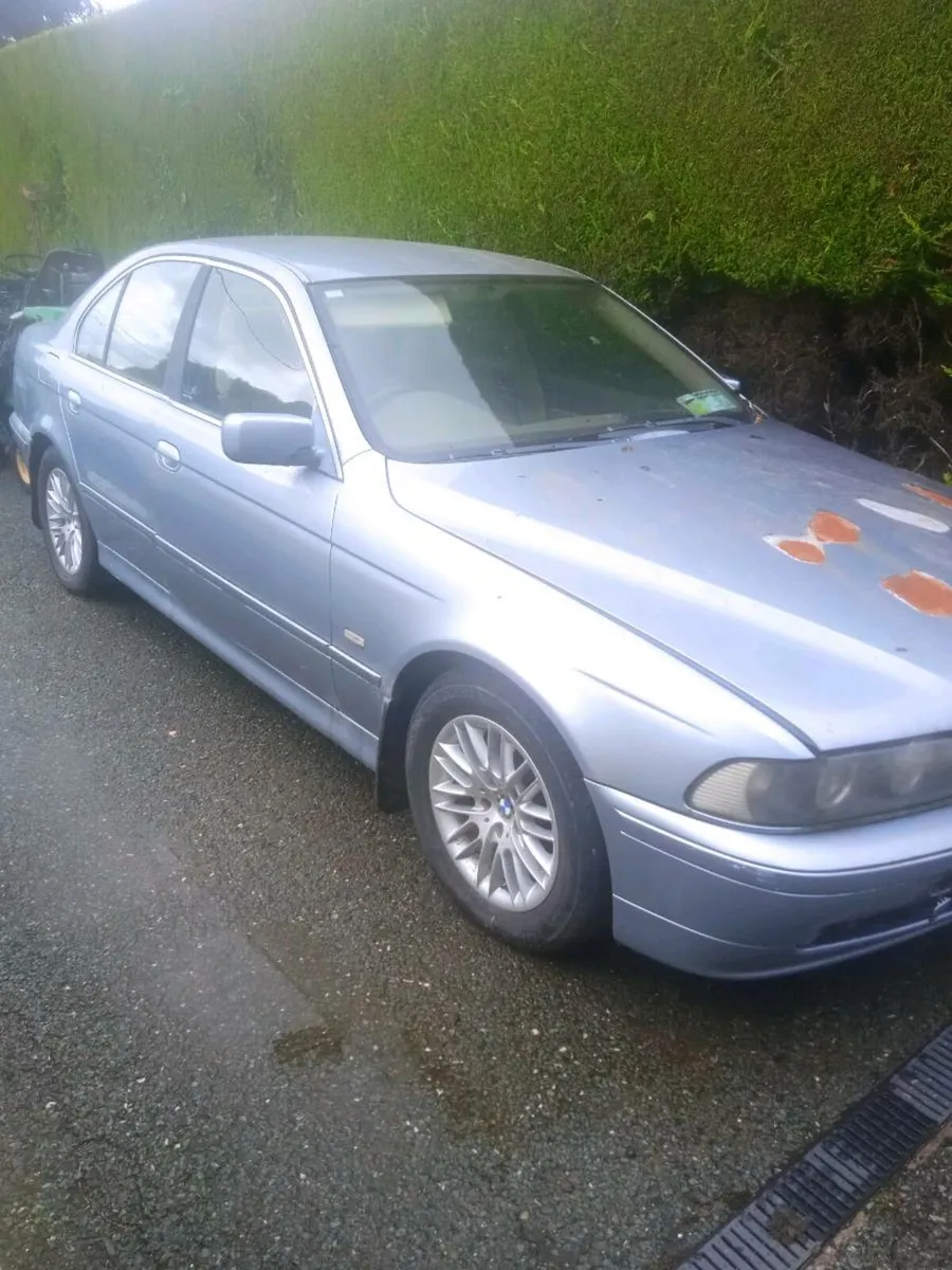 Bmw - Image 1