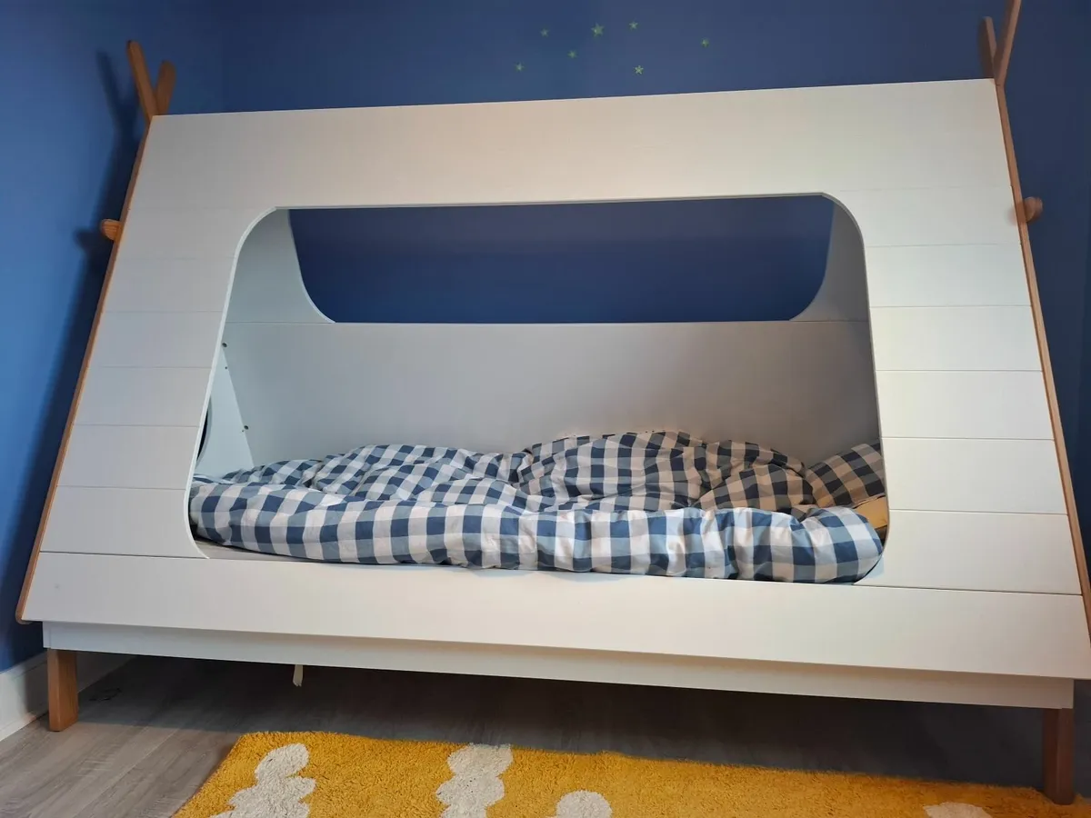 Kids Teepee bed for sale - Image 3