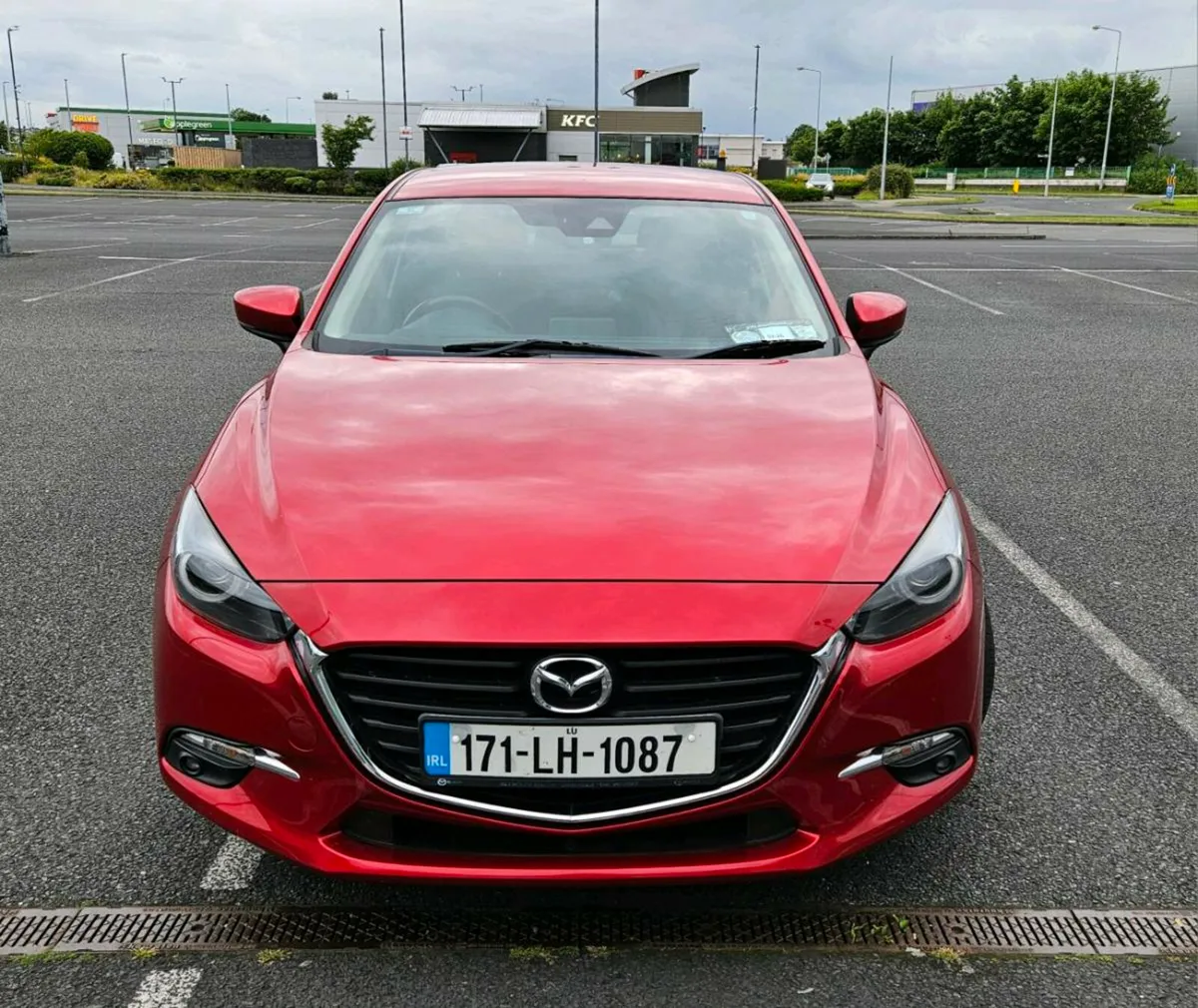 Mazda 3 1.5P 100PS Executive SE - Image 2