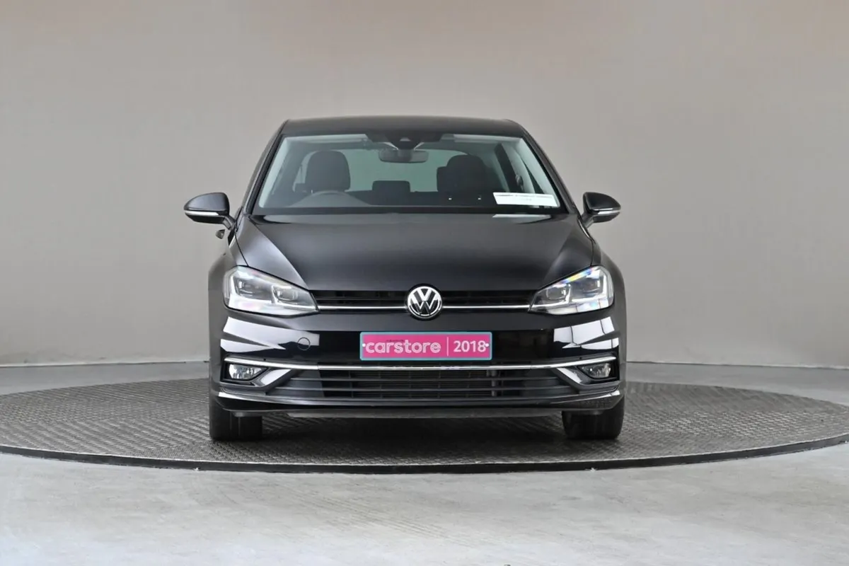 Volkswagen Golf 1.2 TSI DSG MK 7.5 Comfortline  r - Image 2