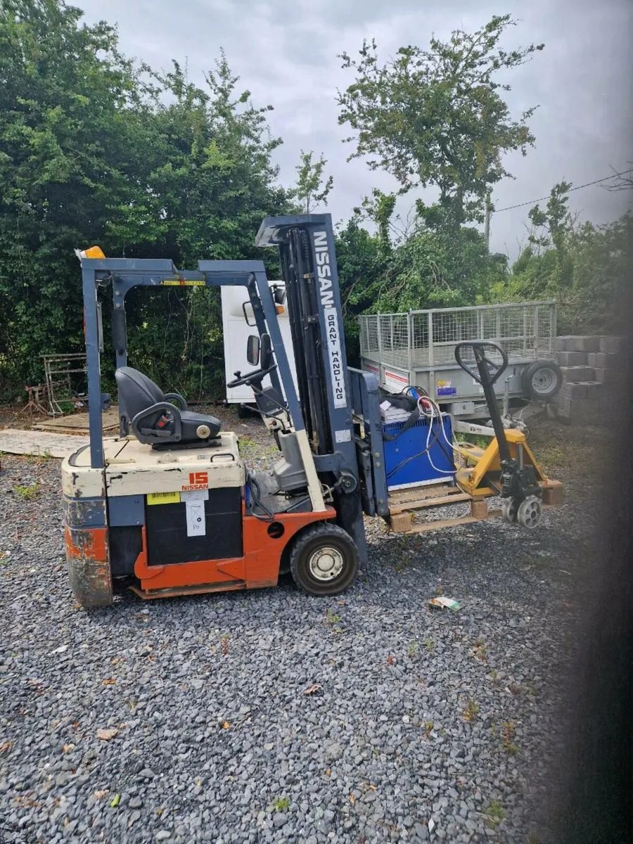 Electric forktruck - Image 2