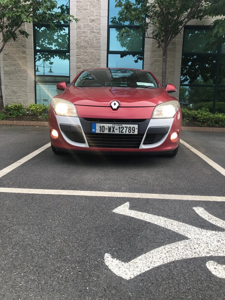 Renault Megane 1.5DCI Coupe 2010 - Image 1