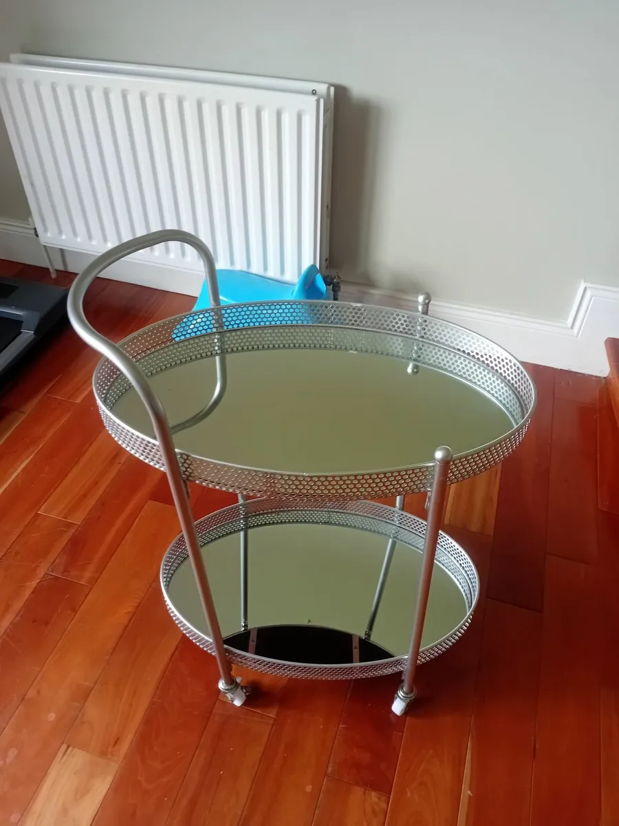 Drinks trolley