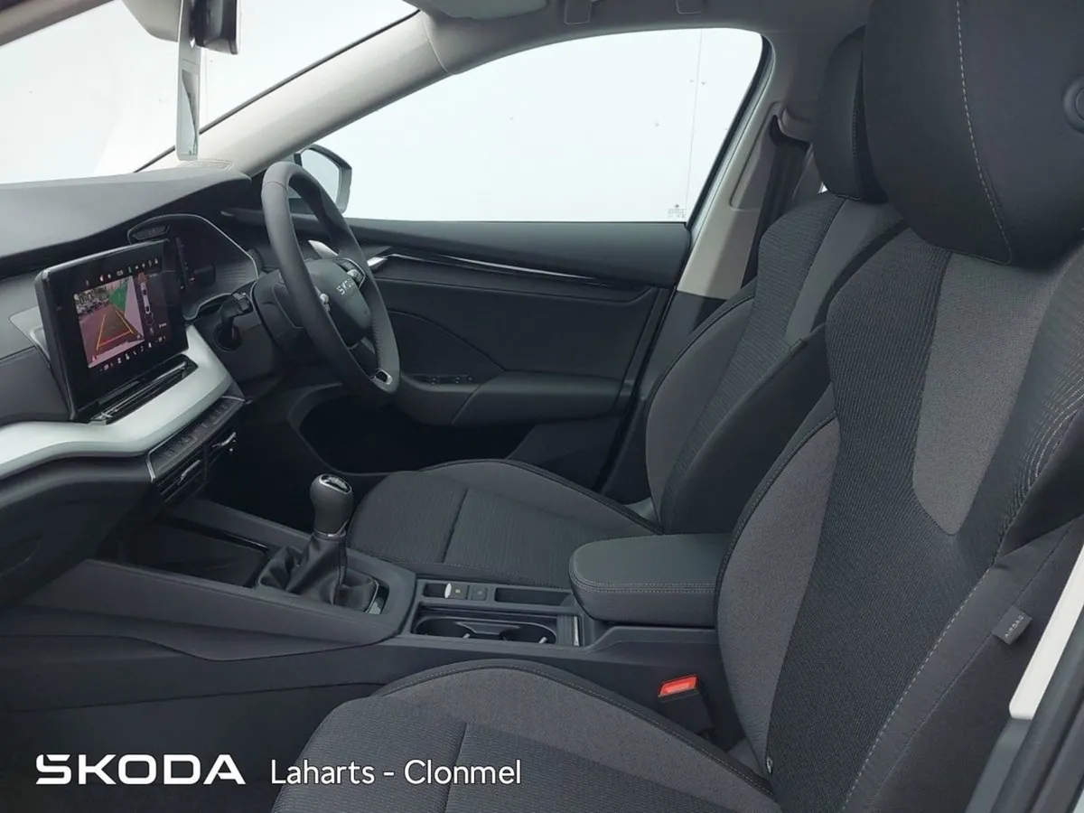 Skoda Octavia Selection 2.0tdi 115HP - Image 4