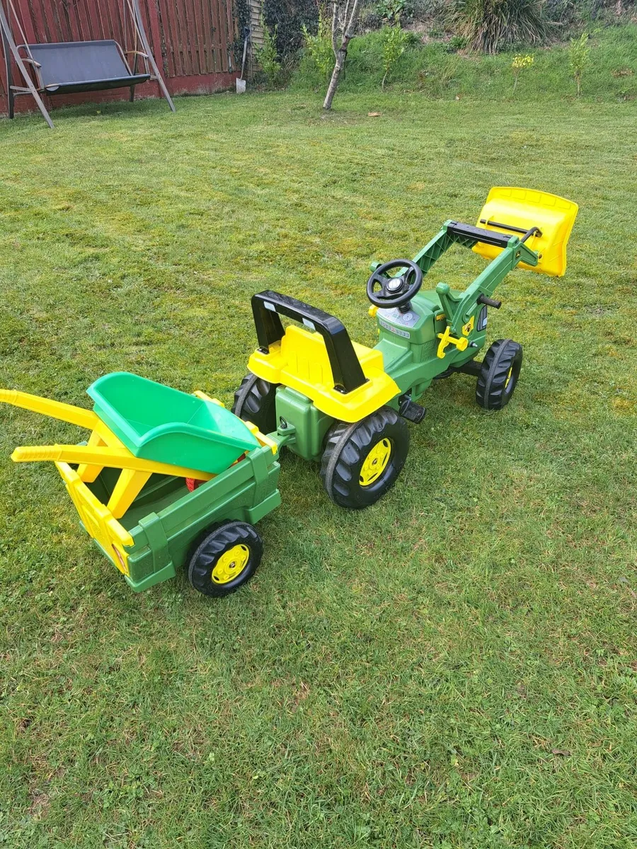 kids ride on tractor - Image 1