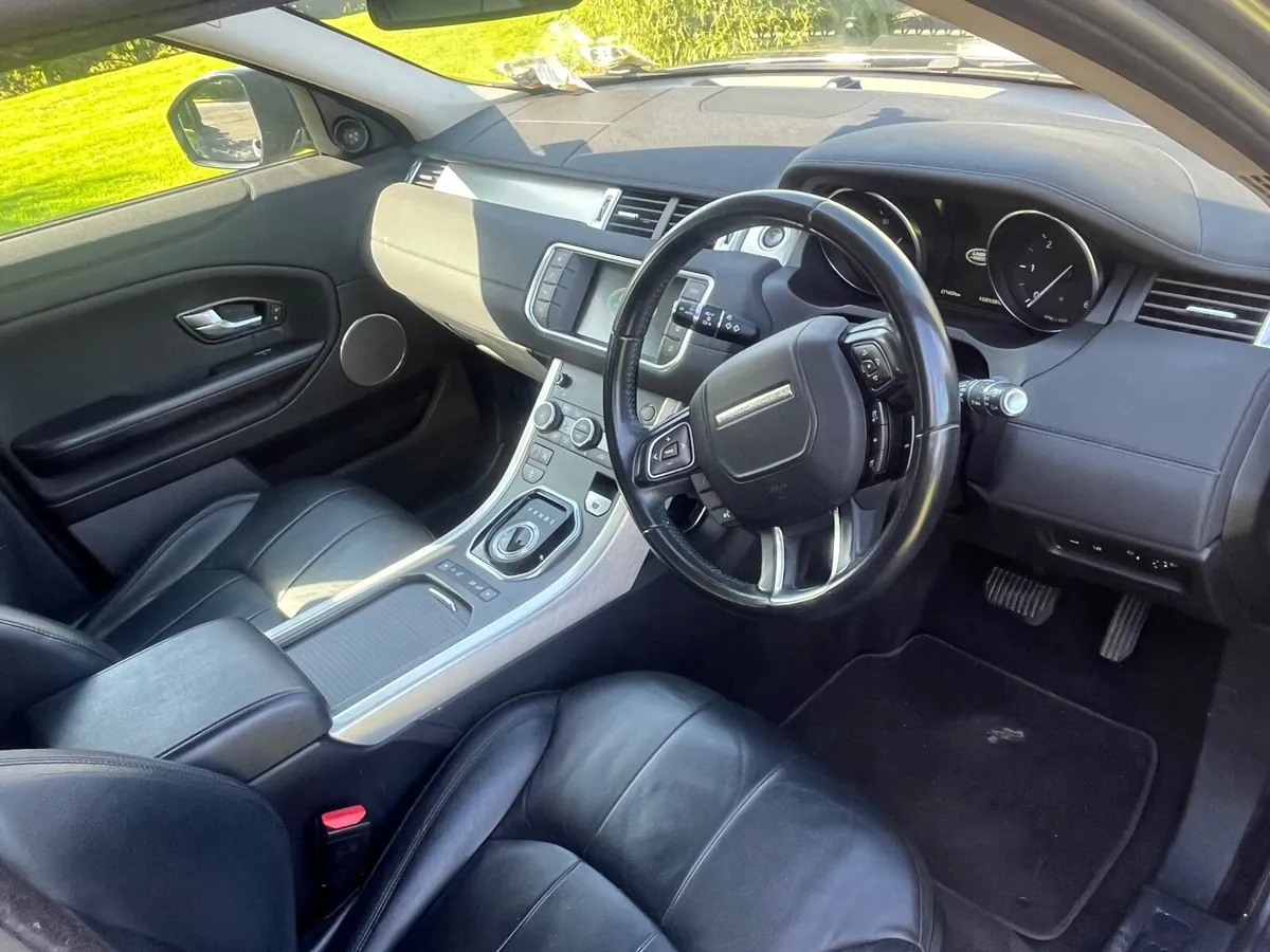Land Rover Range Rover Evoque 2016 - Image 2