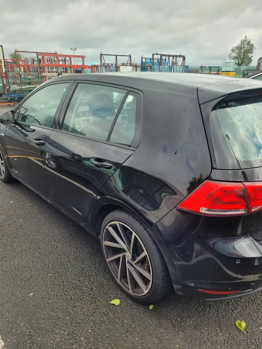 Volkswagen Golf 2014 - Image 4