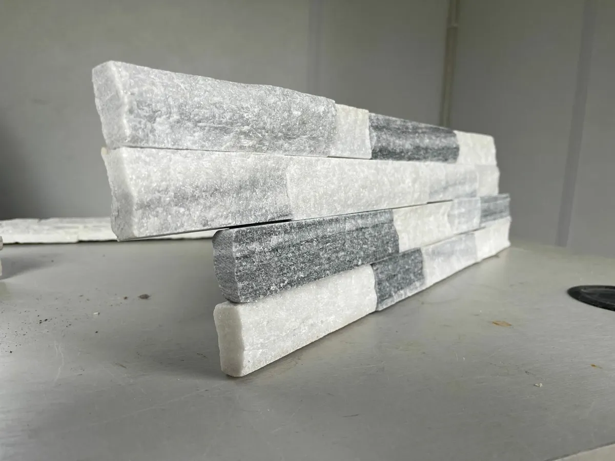 Cloudy Grey split face cladding tiles - Image 1