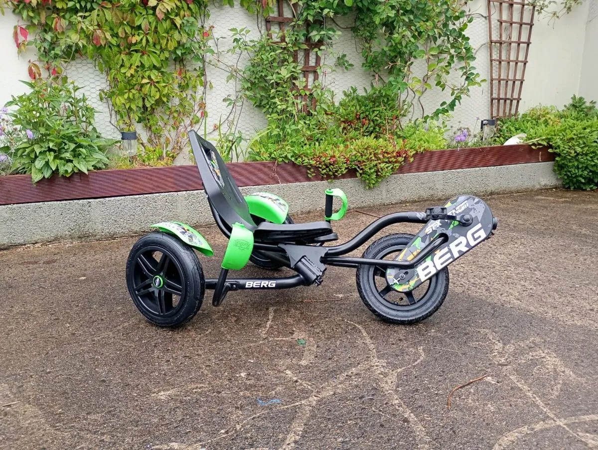 Berg Street X Venom Go Kart