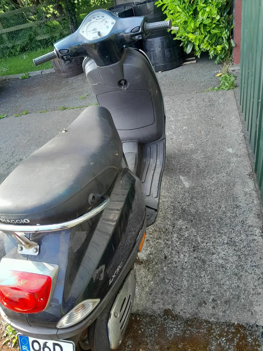 Piaggio Vespa - Image 2