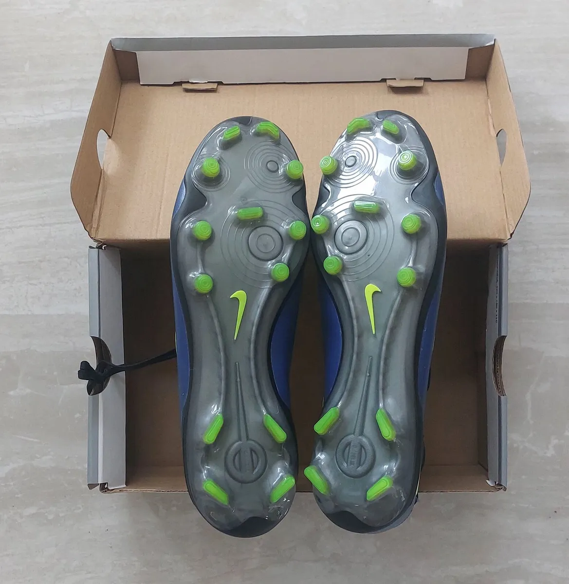 Nike Tiempo 10 - Image 4
