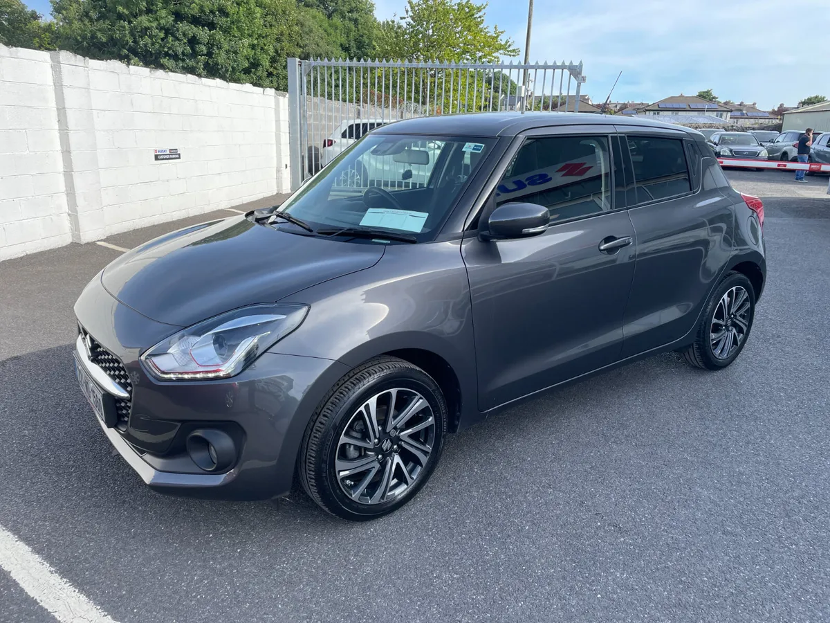 Suzuki Swift 1.2 Hybrid SZ5 - Image 3