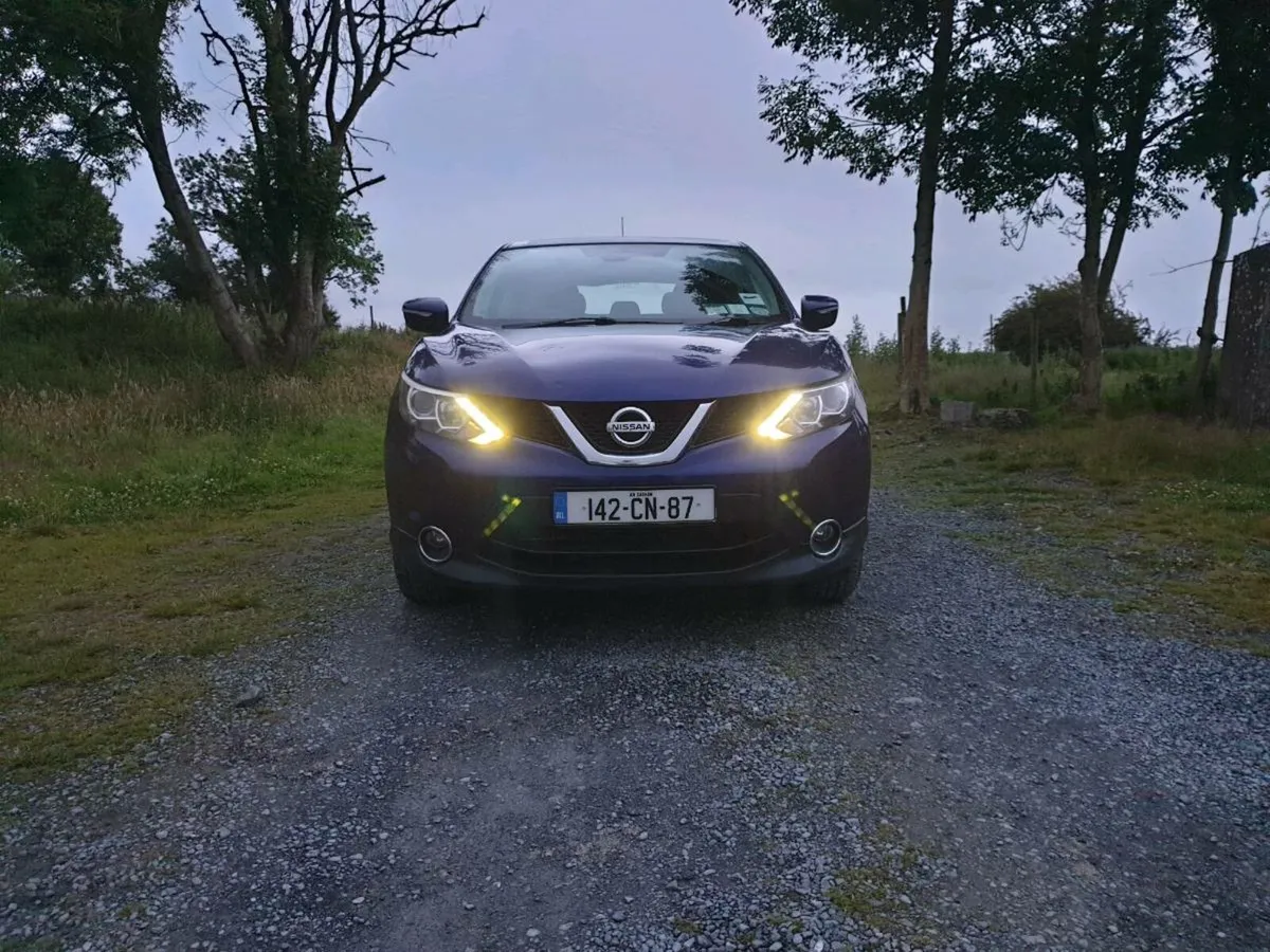 2014 Nissan Qashqai SV 1.6 DCi - Image 2