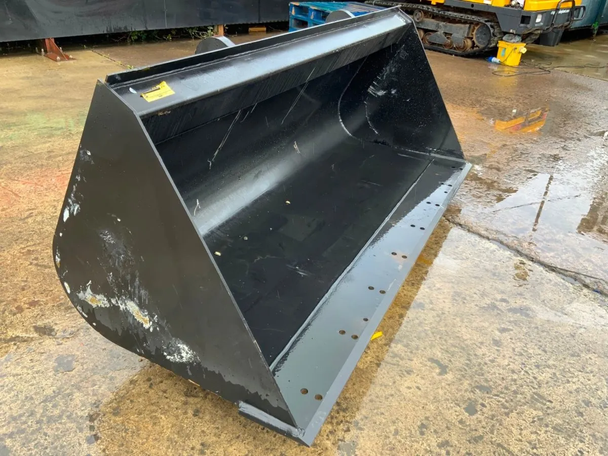 UNUSED STRICKLAND JCB TELEPORTER BUCKET. - Image 4