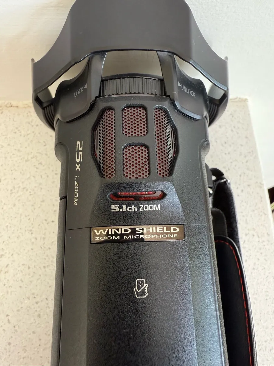 Panasonic Camcorder - Image 3