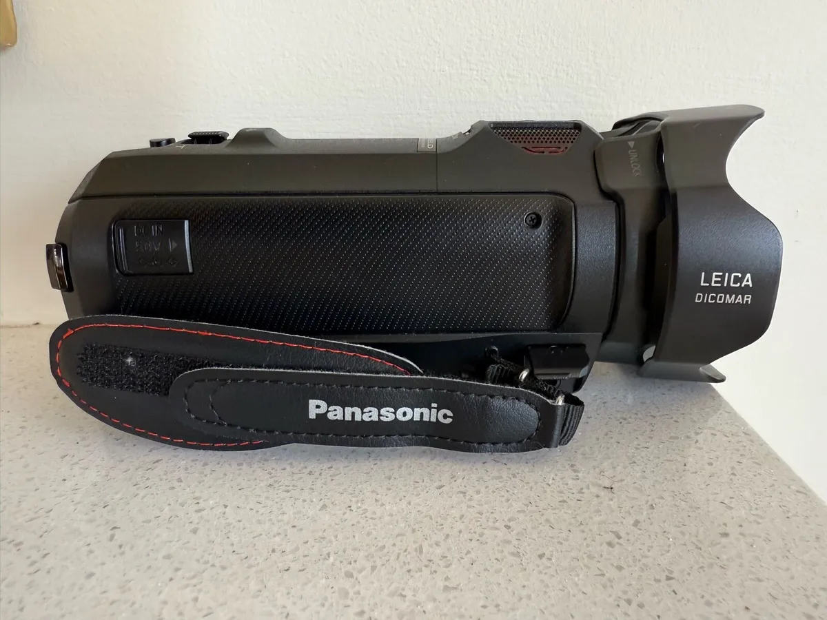 Panasonic Camcorder - Image 4