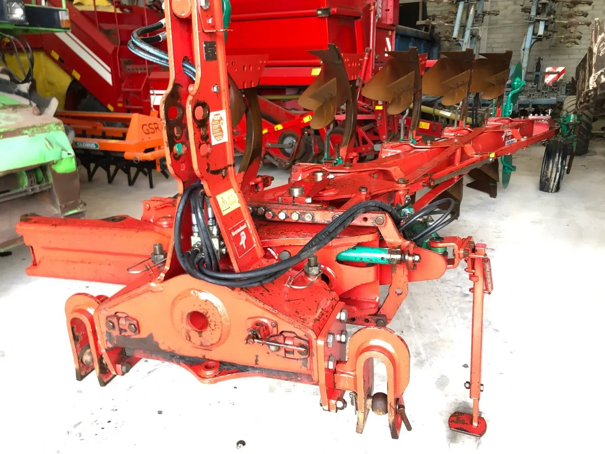 Kverneland EG  5 furrow - Image 1