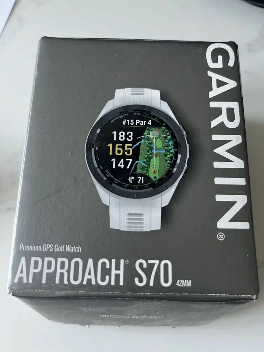 Approach S70 42mm golf watch - Image 2