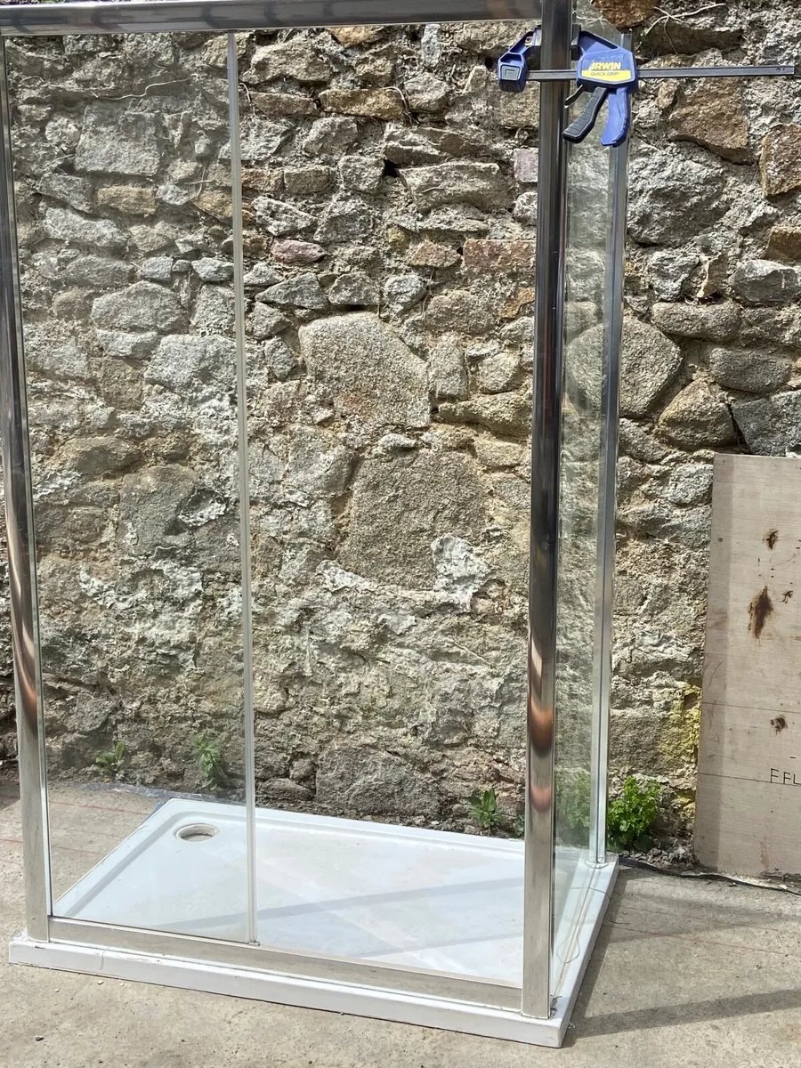 Shower & Tray - Image 2