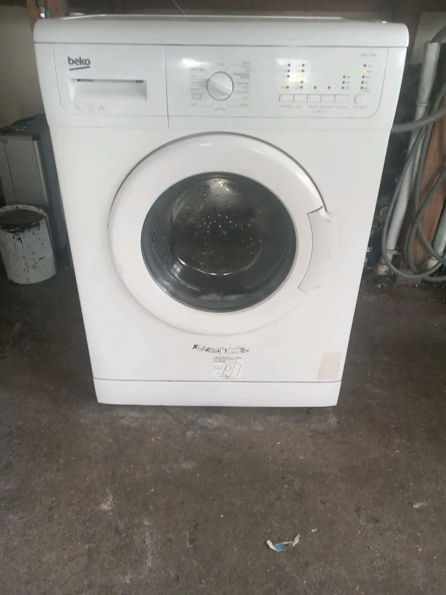 Beko 6kg washing machine - Image 1