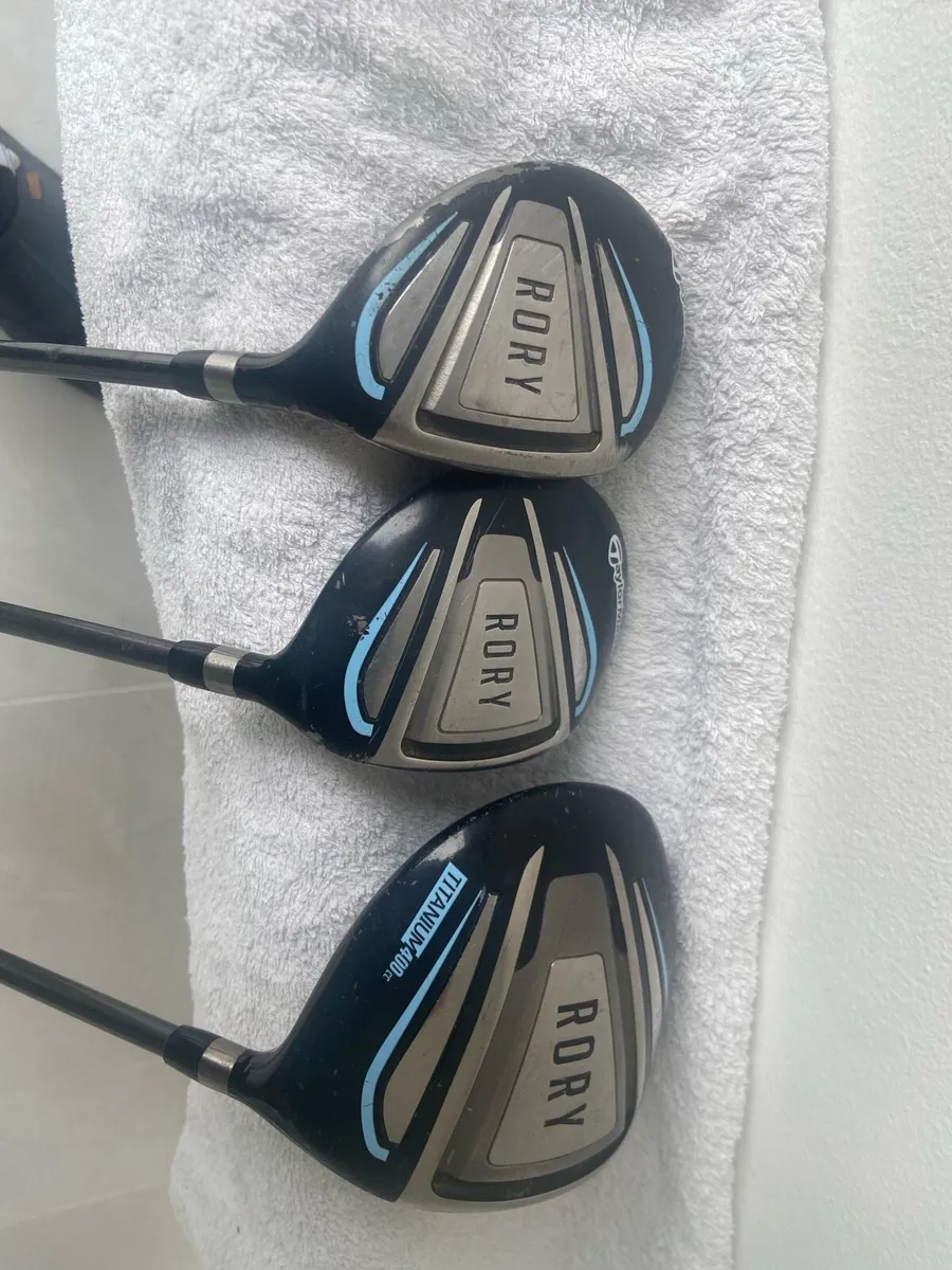 Junior woods & putter - Image 1