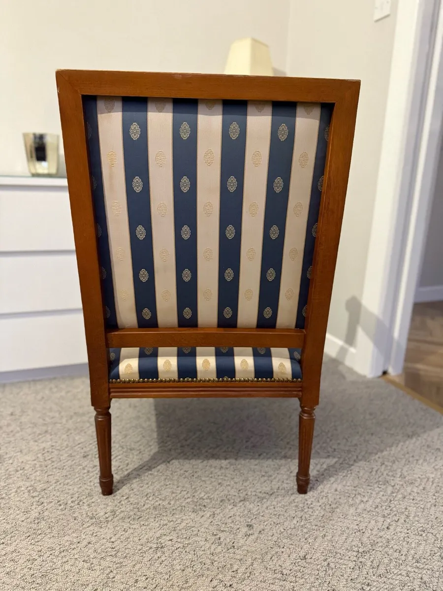 Vintage/ antique  arm chair - Image 2