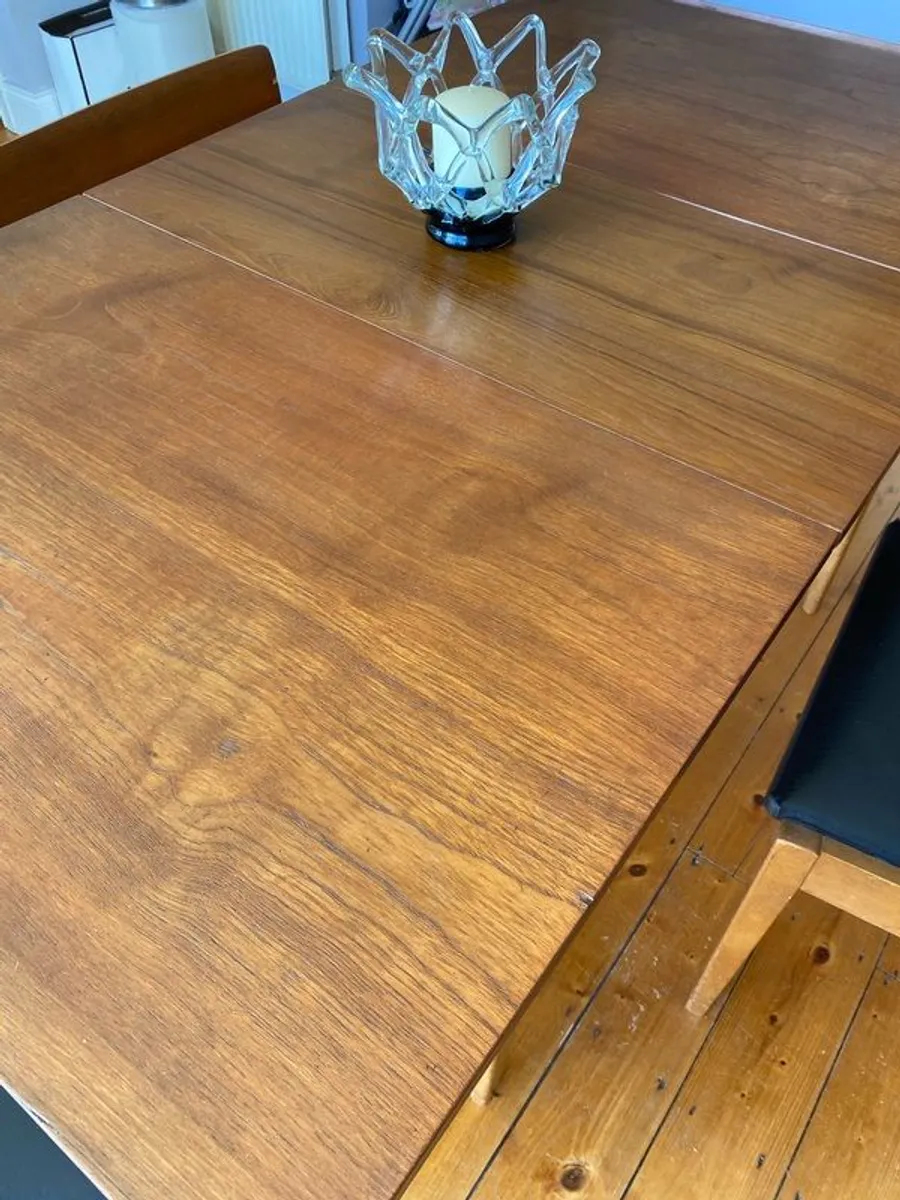 Mid Century Dining Table and Chairs - Image 4
