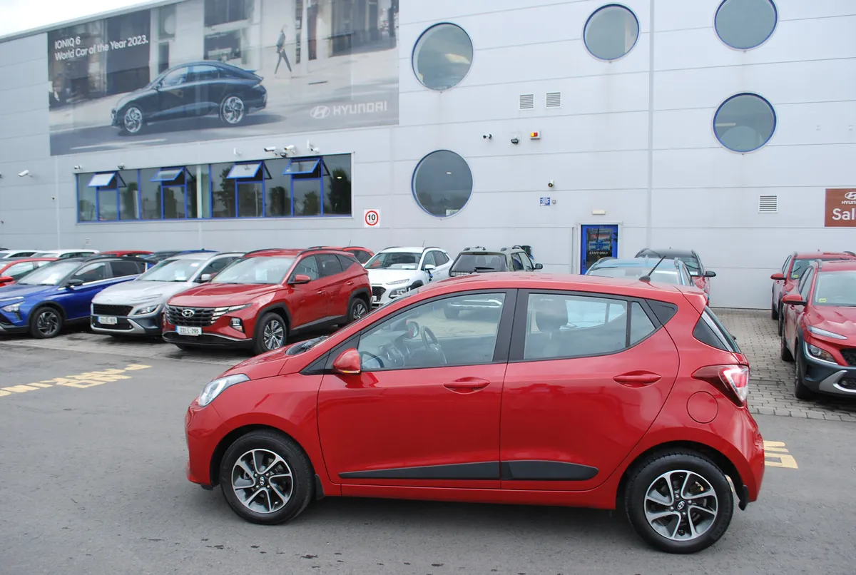 Hyundai i10 2018 - Image 2