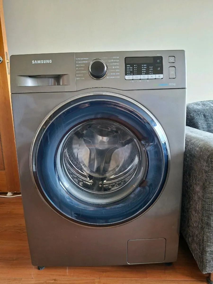 Samsung ecobubble 8kg washing machine - Image 1