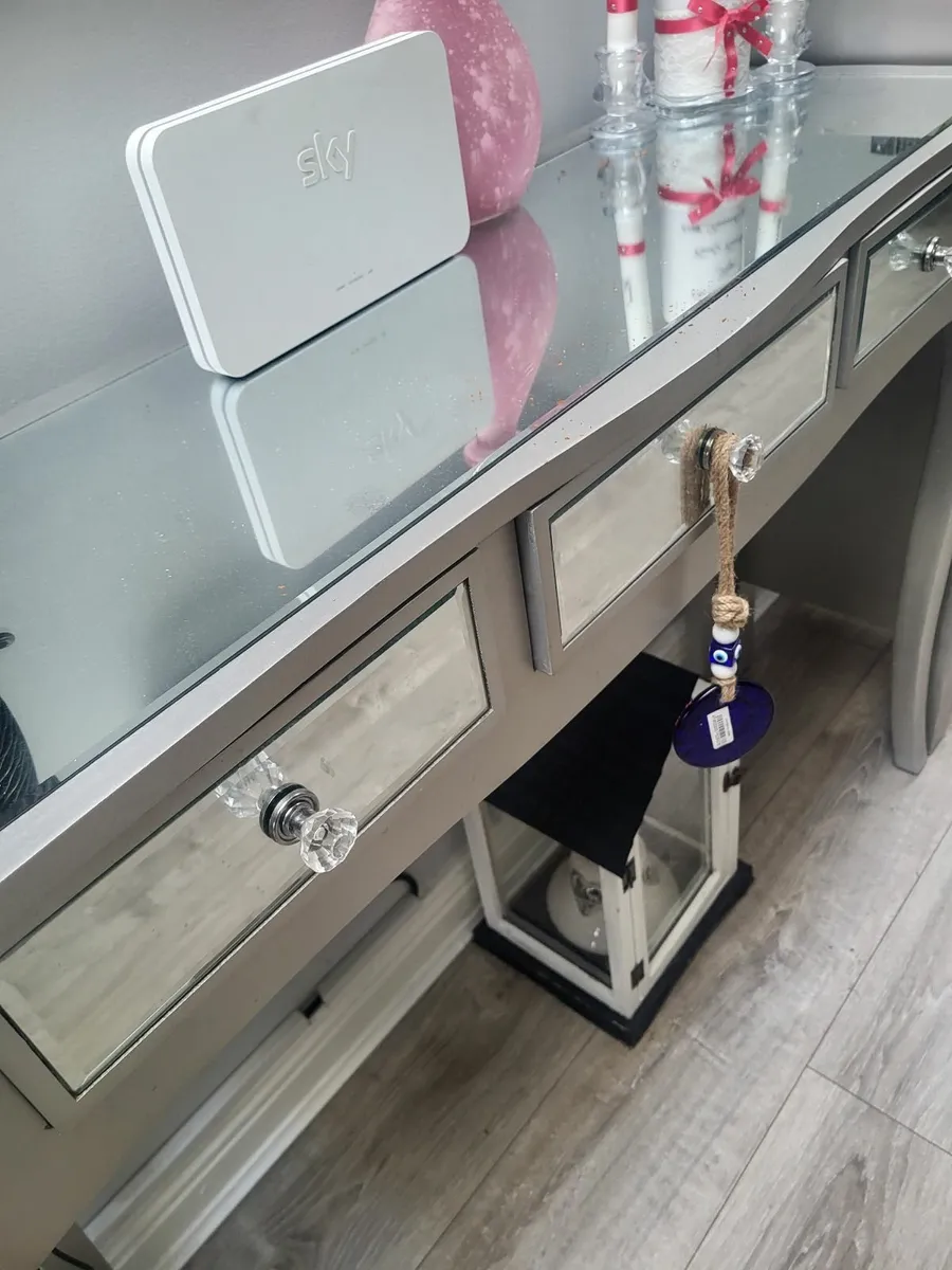 Hall table - Image 4