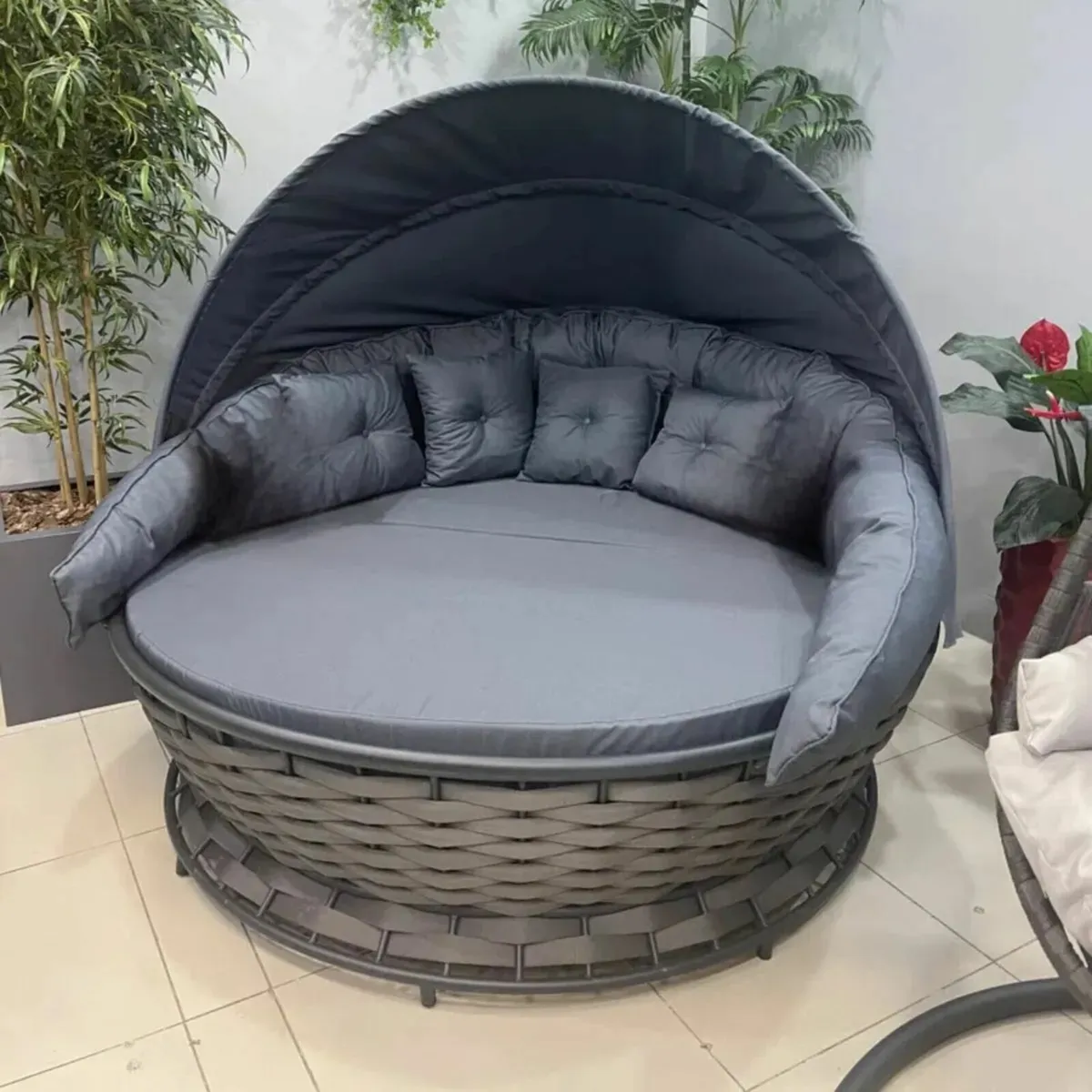Day bed garden furniture lounge bed brand new - Image 3