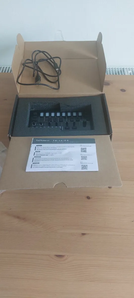 Music equipment - Image 2