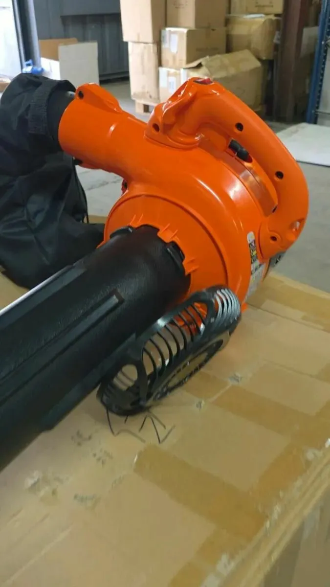 Leaf blower and vacuum 2in1 2 stroke brand new - Image 4