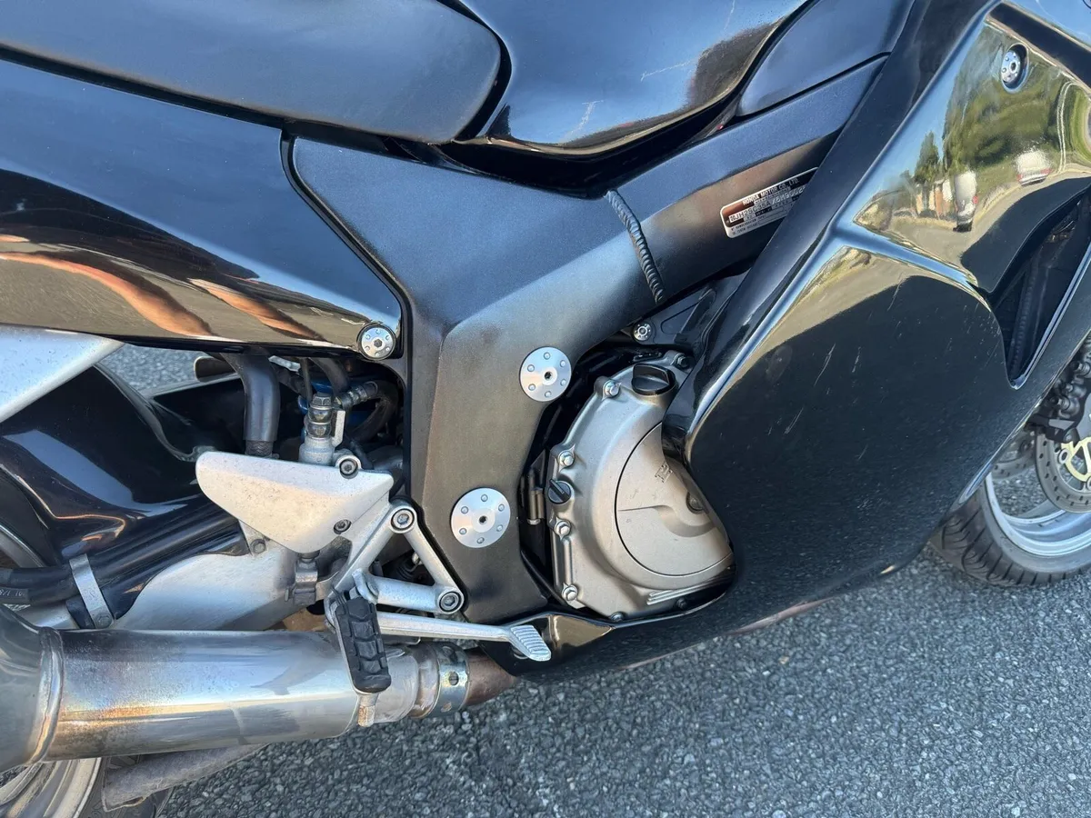 2006 Honda Blackbird CBR1100 XX - Image 4