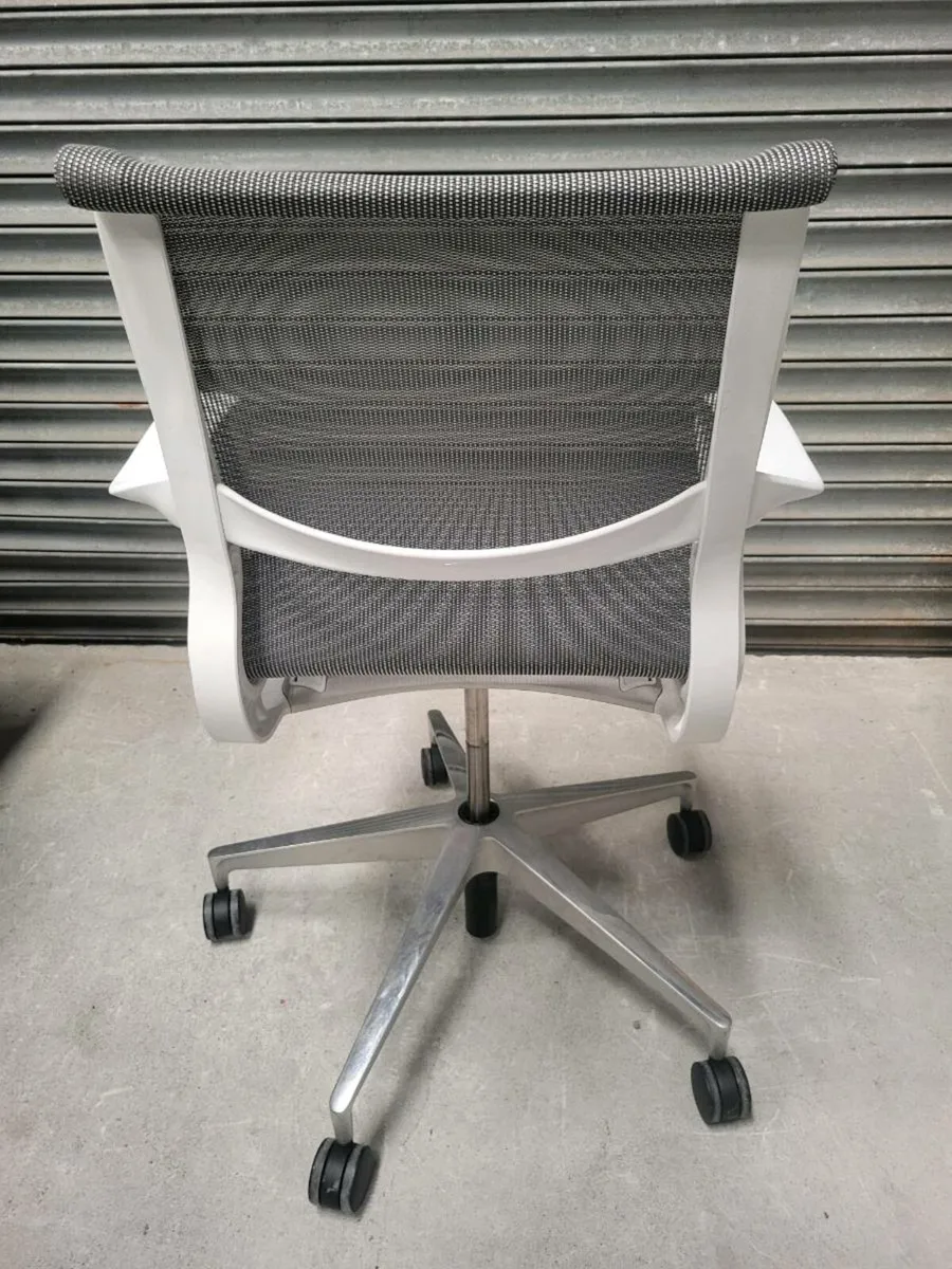 Herman Miller Setu Office Chairs. Mint Condition. - Image 4