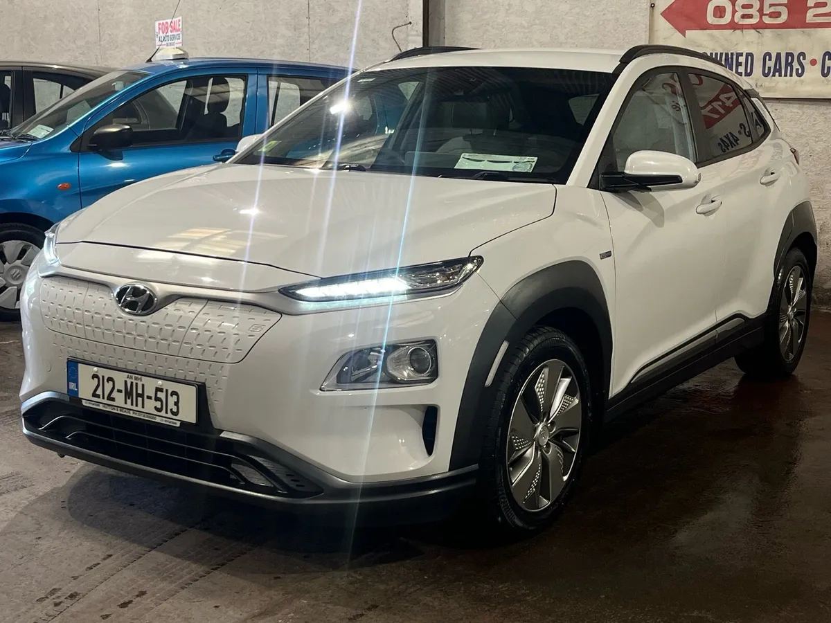 ELECTRIC HYUNDAI KONA // FULL SERVICE HISTORY - Image 3