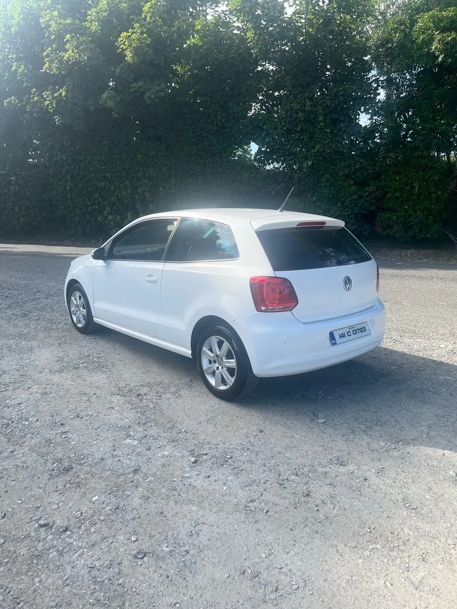 Volkswagen polo - Image 2