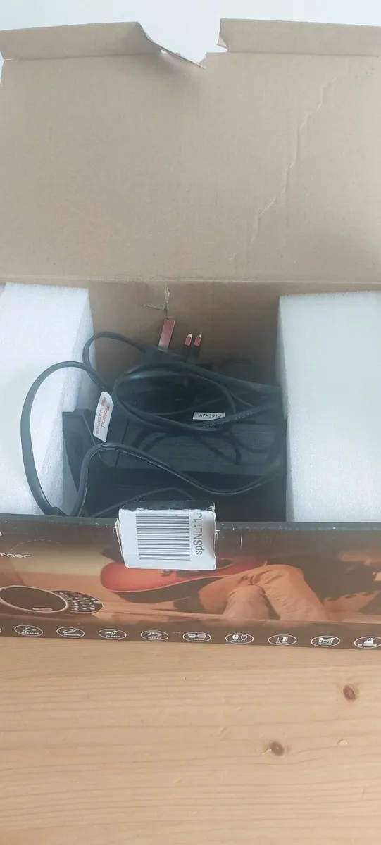 Music equipment - Image 1