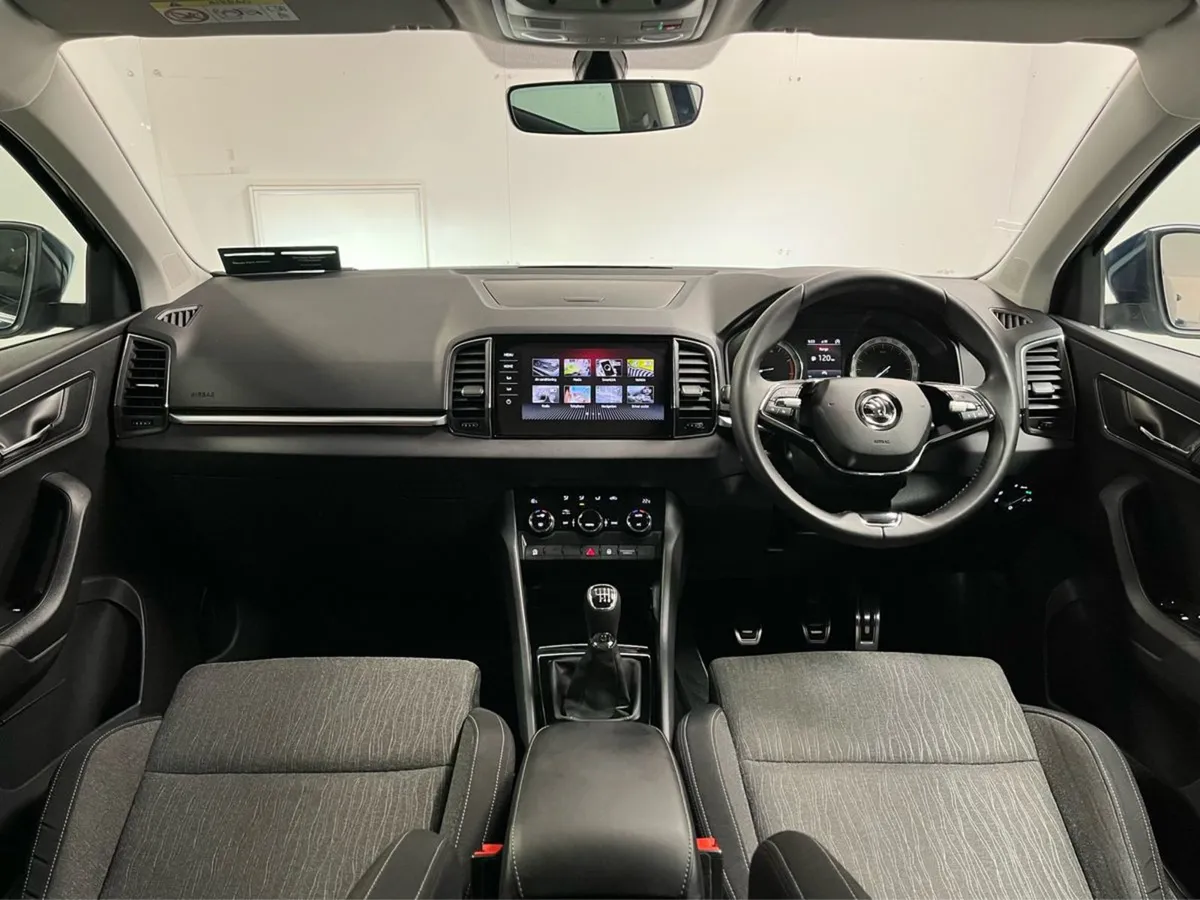 Skoda Karoq Style 1.0tsi 110BHP - Reversing Camer - Image 4