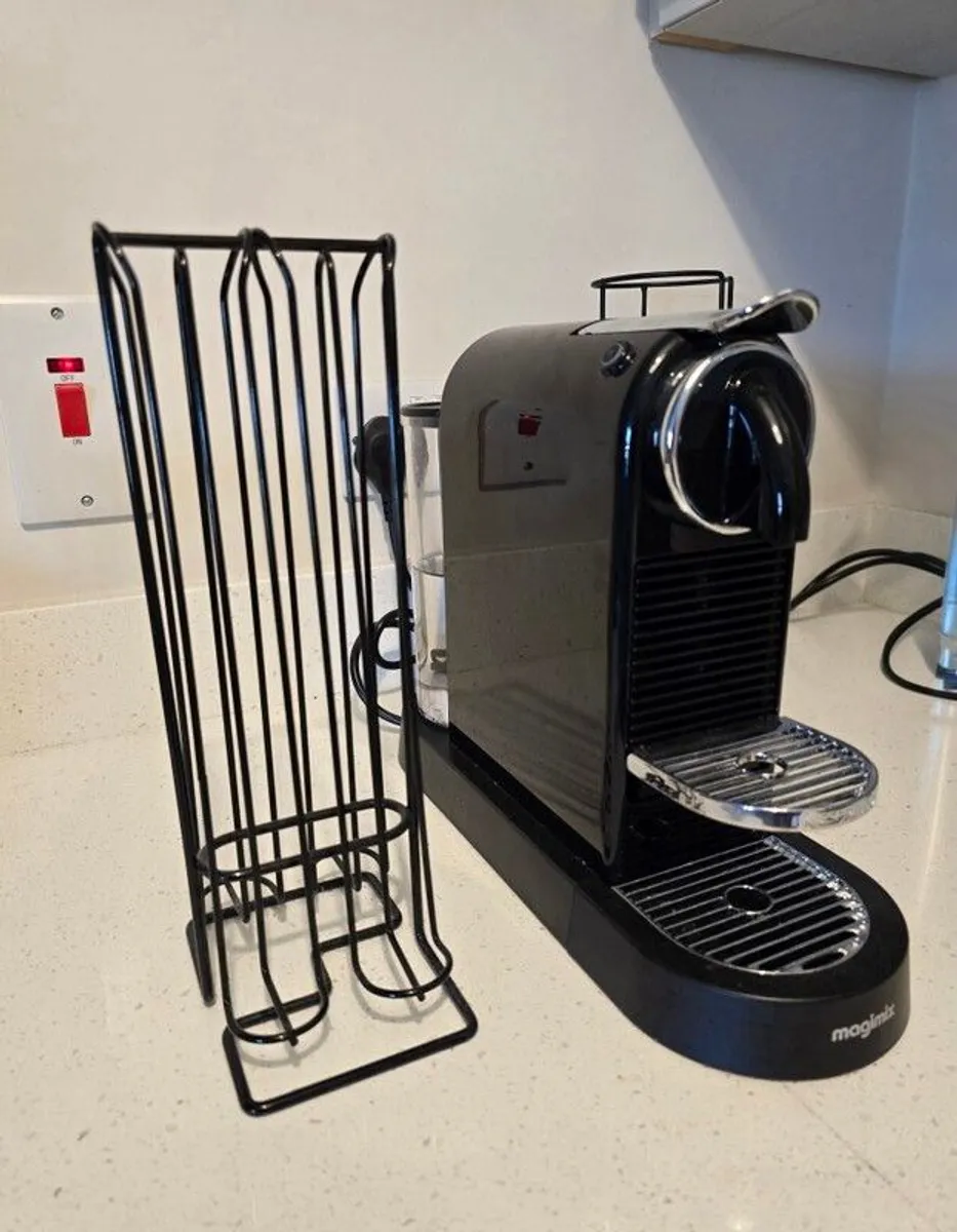 Nespresso Coffee Machine by Magimix - Excellent Condition! - Image 1