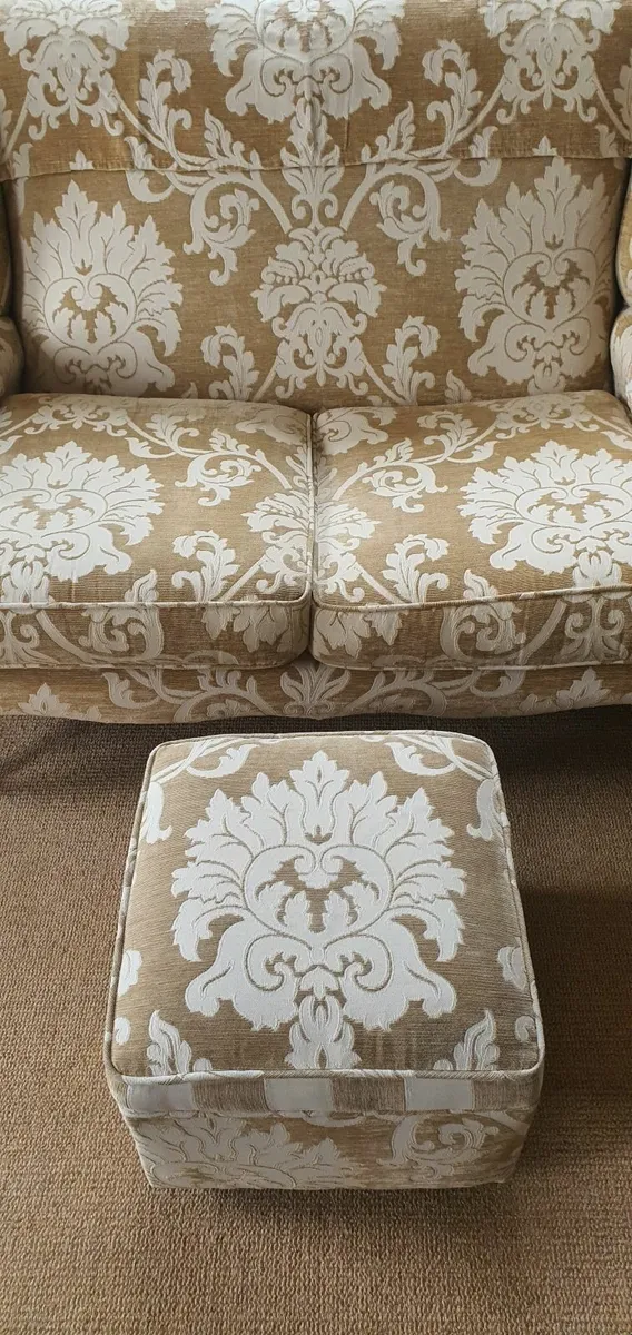 Couch 2 seater - Image 1