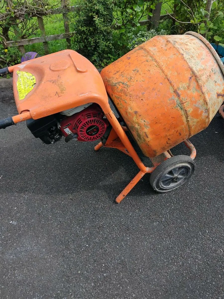 CEMENT MIXER - Image 4