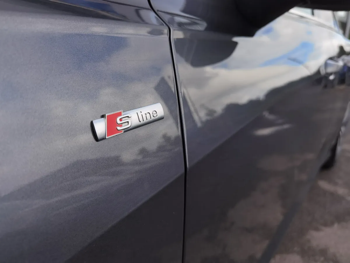 AUDI A6 40 TDI S LINE AUTOMATIC 204BHP - Image 2